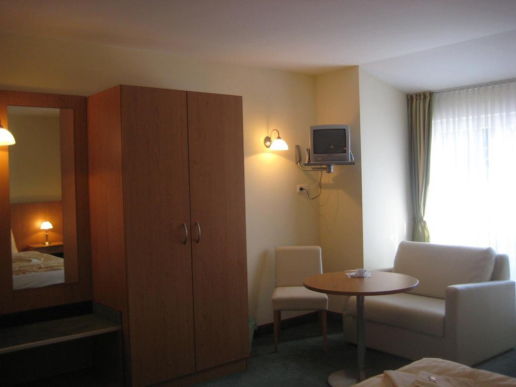 Strandhotel Mirow Room photo