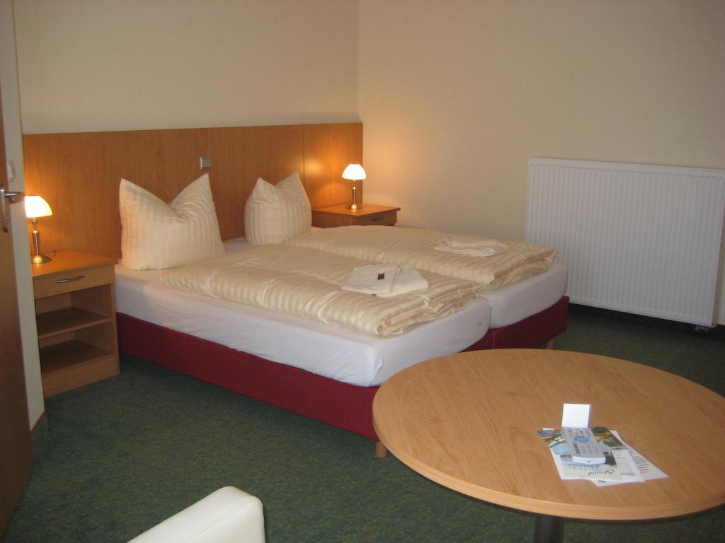 Strandhotel Mirow Room photo